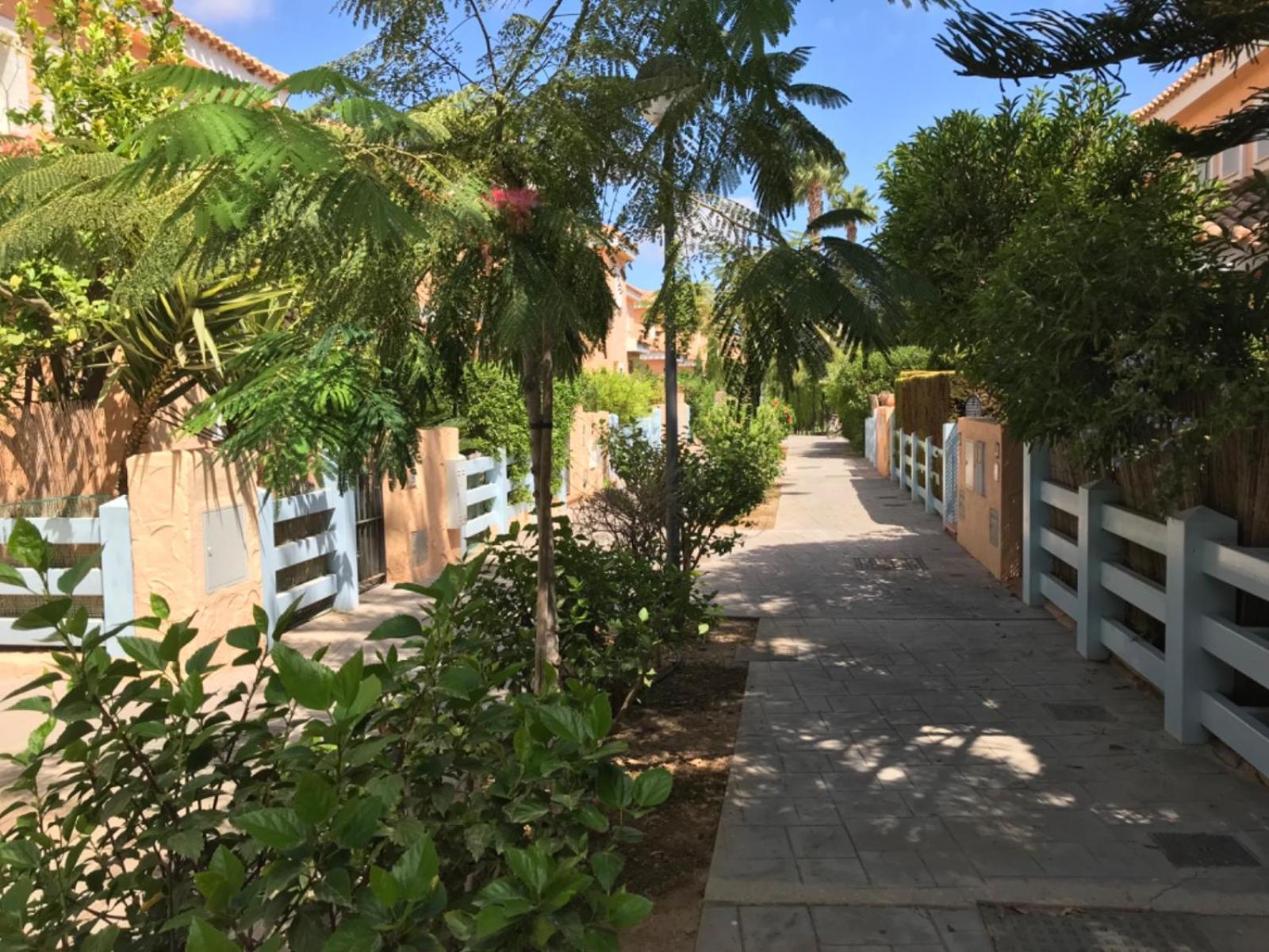 Playas Del Sur Apartamento Vera Exterior photo